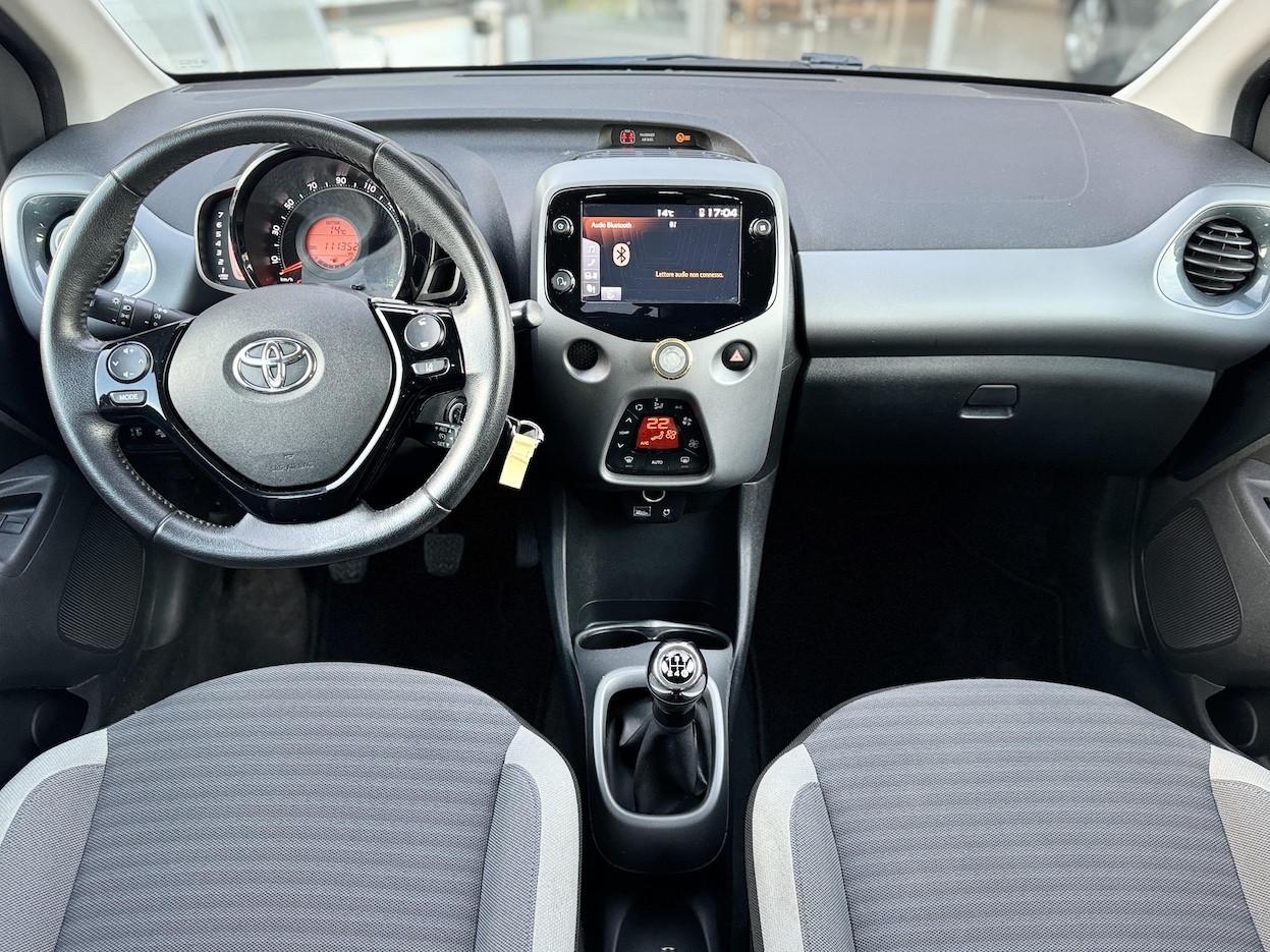 Toyota Aygo 1.0 Benzina 72CV Connect E6 - 2019
