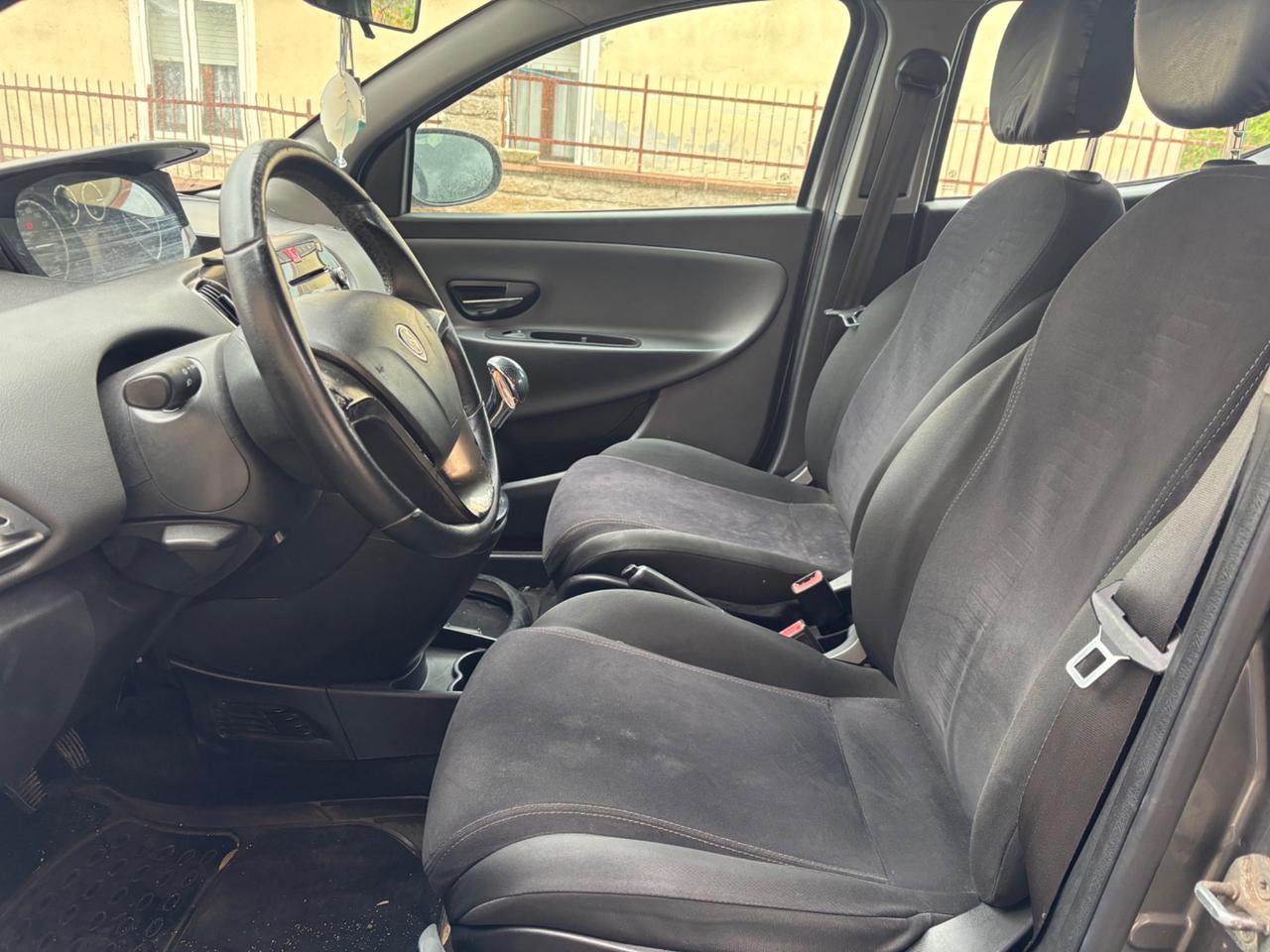 Lancia Ypsilon 1.3 MJT 16V 95 CV 5 porte S&S Gold