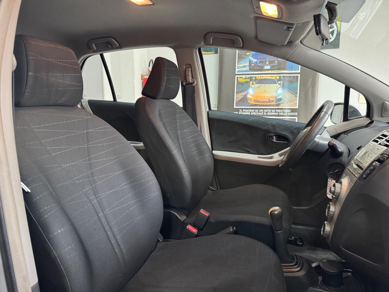 Toyota Yaris 1.0 benzina 5 porte Sol