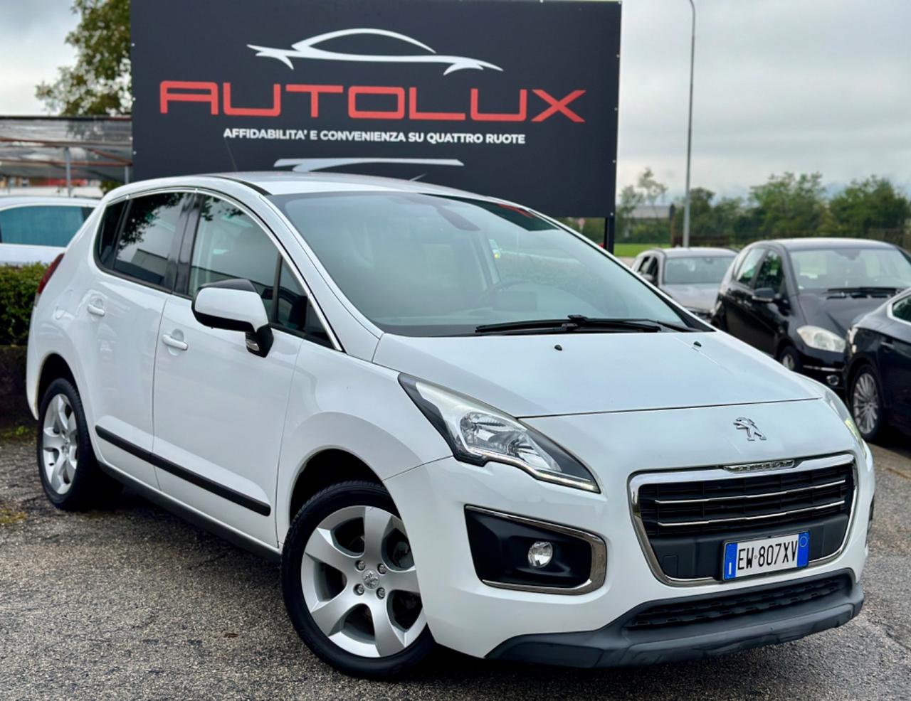 PEUGEOT 3008 1.6 HDi 115CV 2014