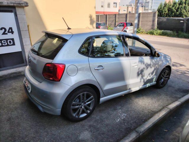 VOLKSWAGEN Polo 1.0 MPI 75 CV 5p. R-Line FULL OPTIONAL-NEOPAT.