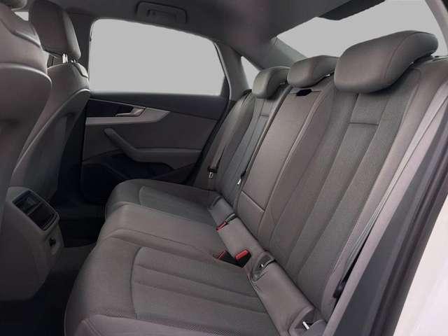 Audi A4 2.0 TDI 150 CV S tronic Business Sport