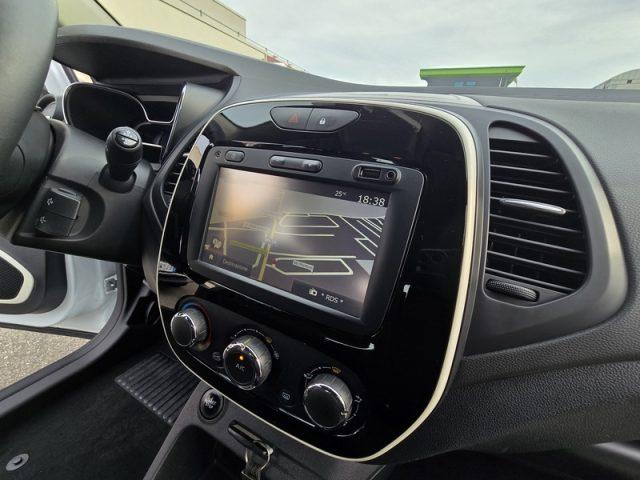 RENAULT Captur TCe 12V 90 CV Energy Intens NEOPATENTATI PERMUTE