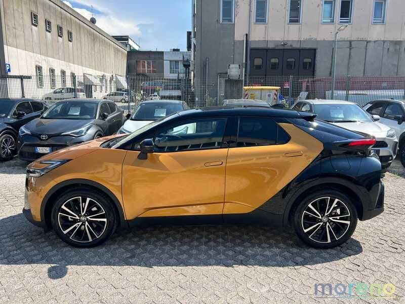 Toyota C-HR 2.0 phev Lounge Premiere fwd e-cvt