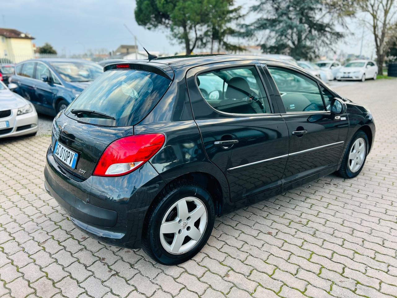 Peugeot 207 1.4 HDi 70CV FAP 5p. XS