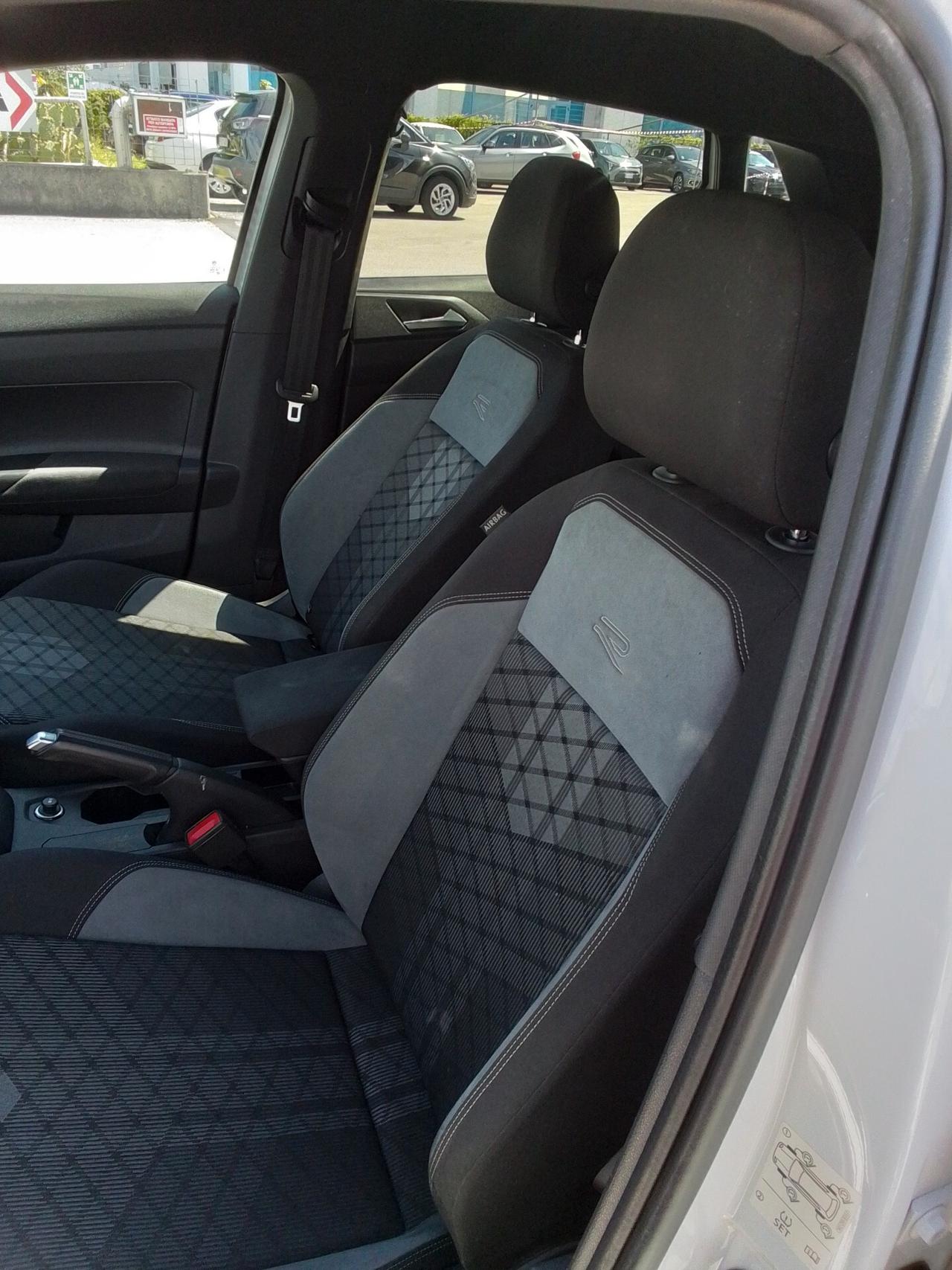 Volkswagen Polo 1.0 TSI R-Line