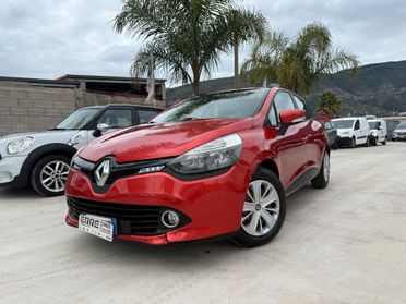 RENAULT CLIO SPORTER ANNO 2015 1.2 BENZINA 73 CV