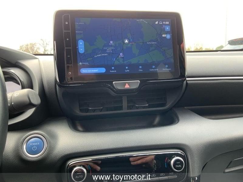 Toyota Yaris 4ª serie 1.5 Hybrid 5 porte Style