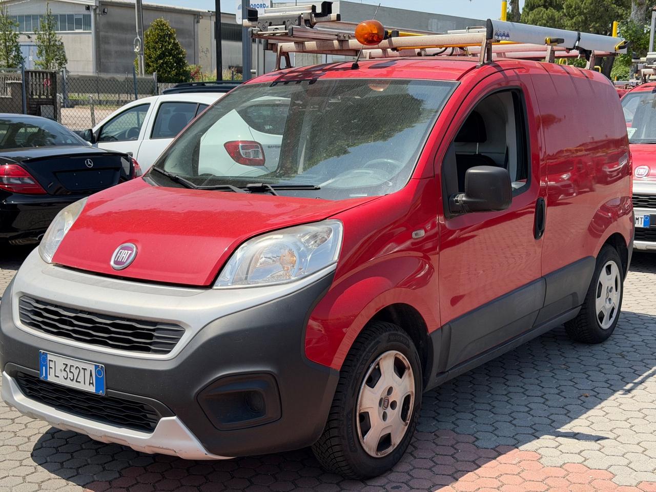 Fiat Fiorino 1.3 MJT 95CV Cargo Adventure