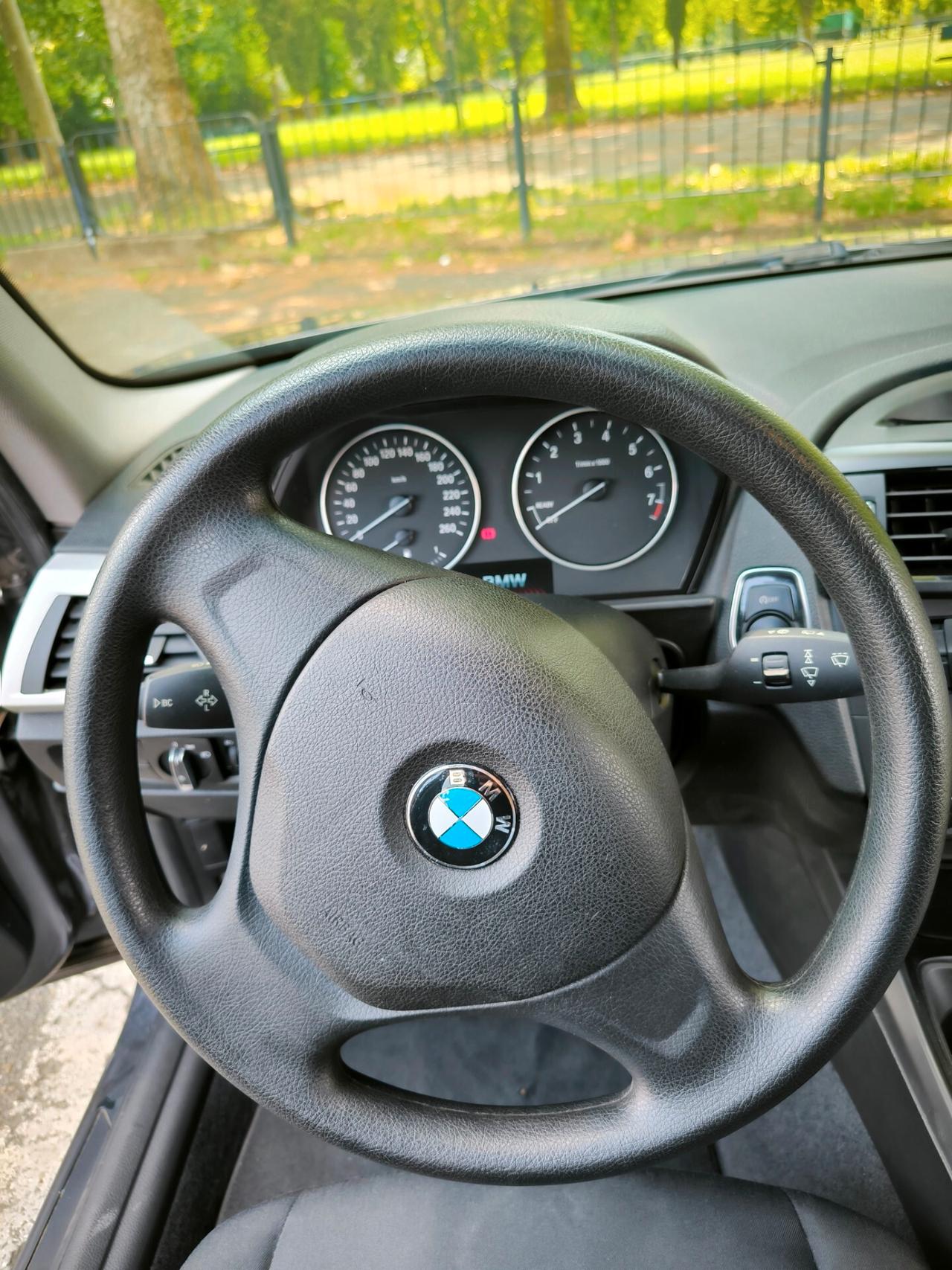 Bmw 116i 5p con 86000 KM ORIGINALI