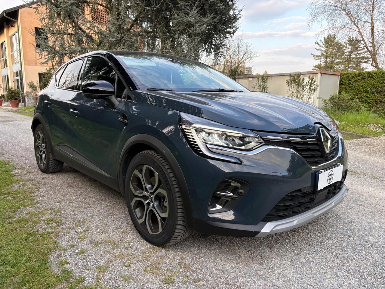 Renault Captur 1.6 E-Tech phev INTENS 160cv auto my2021