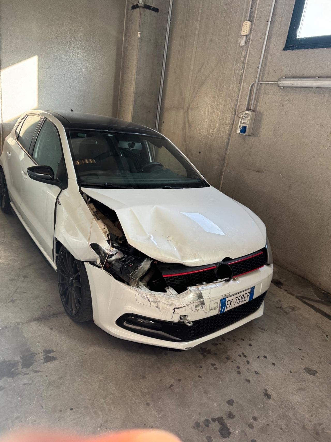 Volkswagen Polo 1.4 DSG 5 porte Highline