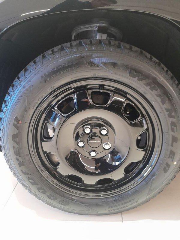 Land Rover Defender D350 AWD Auto 110 Trophy Edition Deep Sandglow