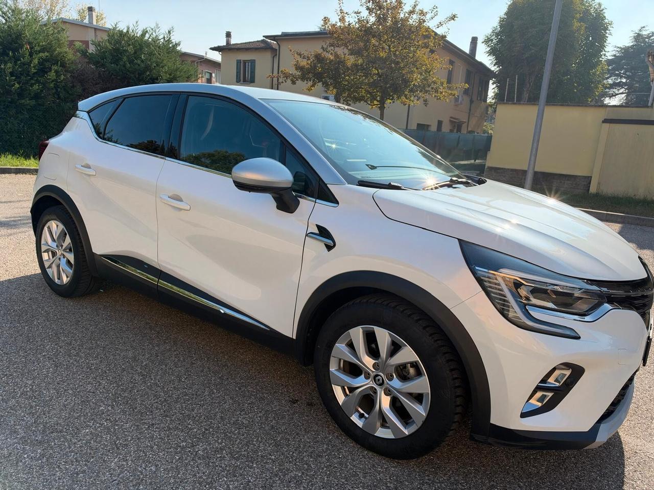 Renault Captur 1.0 tce Gpl - NAV. - NEOP. - 12 MESI DI GARANZIA -