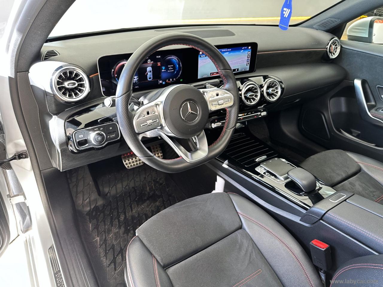 MERCEDES-BENZ A 180 D PREMIUM AMG SEDAN CERT*UNIPRO*IVA DEDU