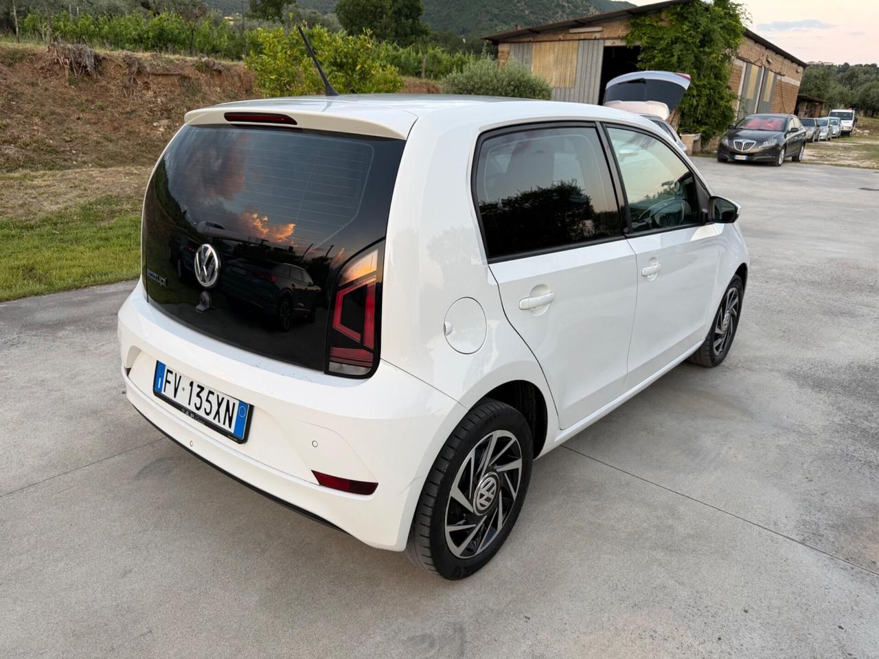 Volkswagen up! 1.0 5p. eco high BlueMotion Technology