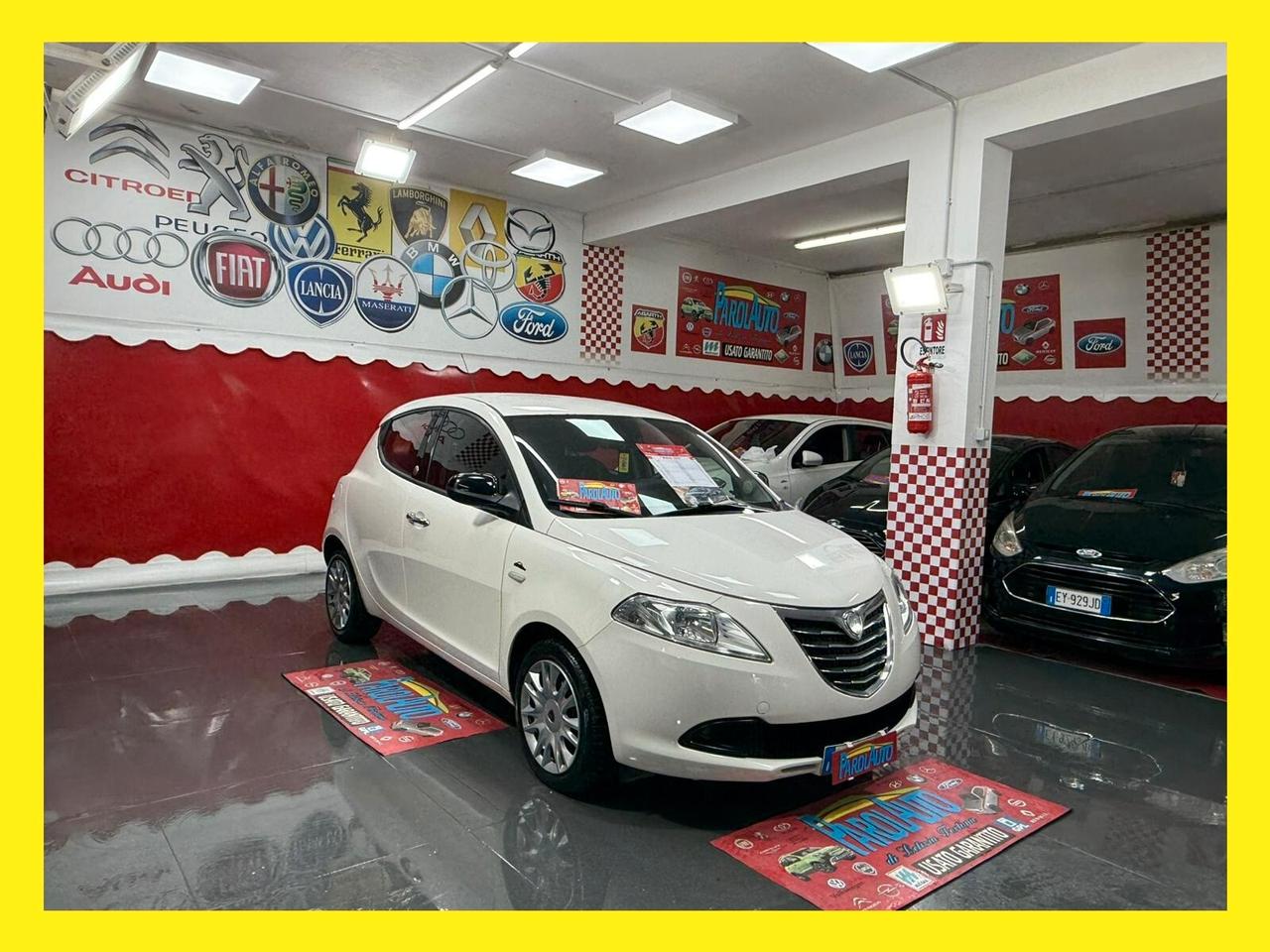 Lancia Ypsilon 1.2 69cv GPL Ecochic - 2012