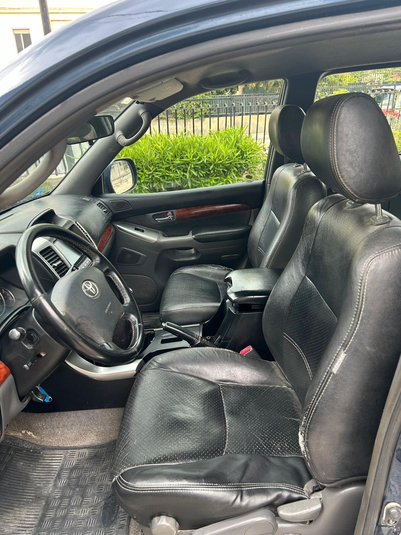Toyota Land Cruiser 3.0 D-4D 16V cat 3 porte aut. Executive