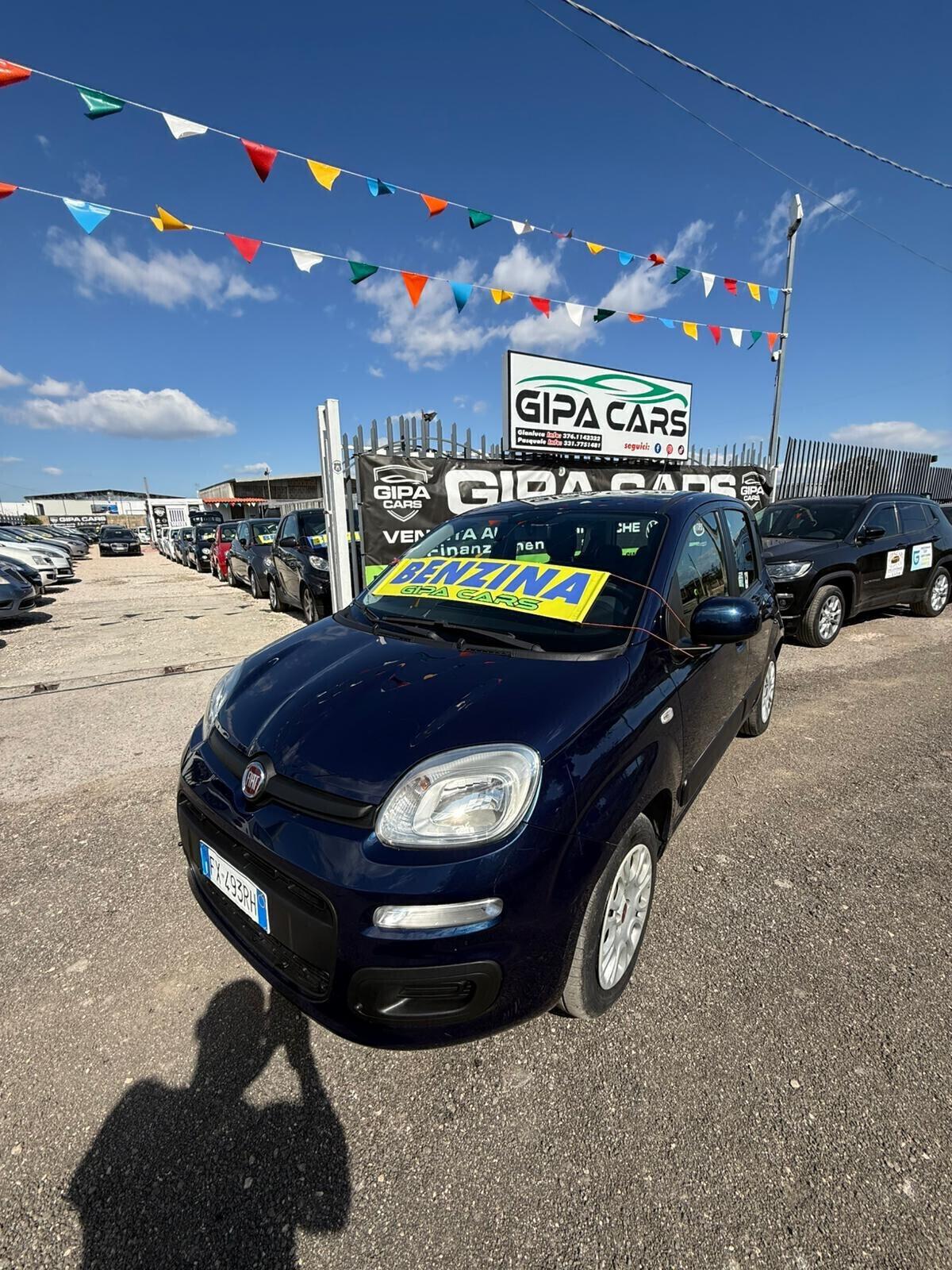 Fiat Panda 1.2 Connected by Wind