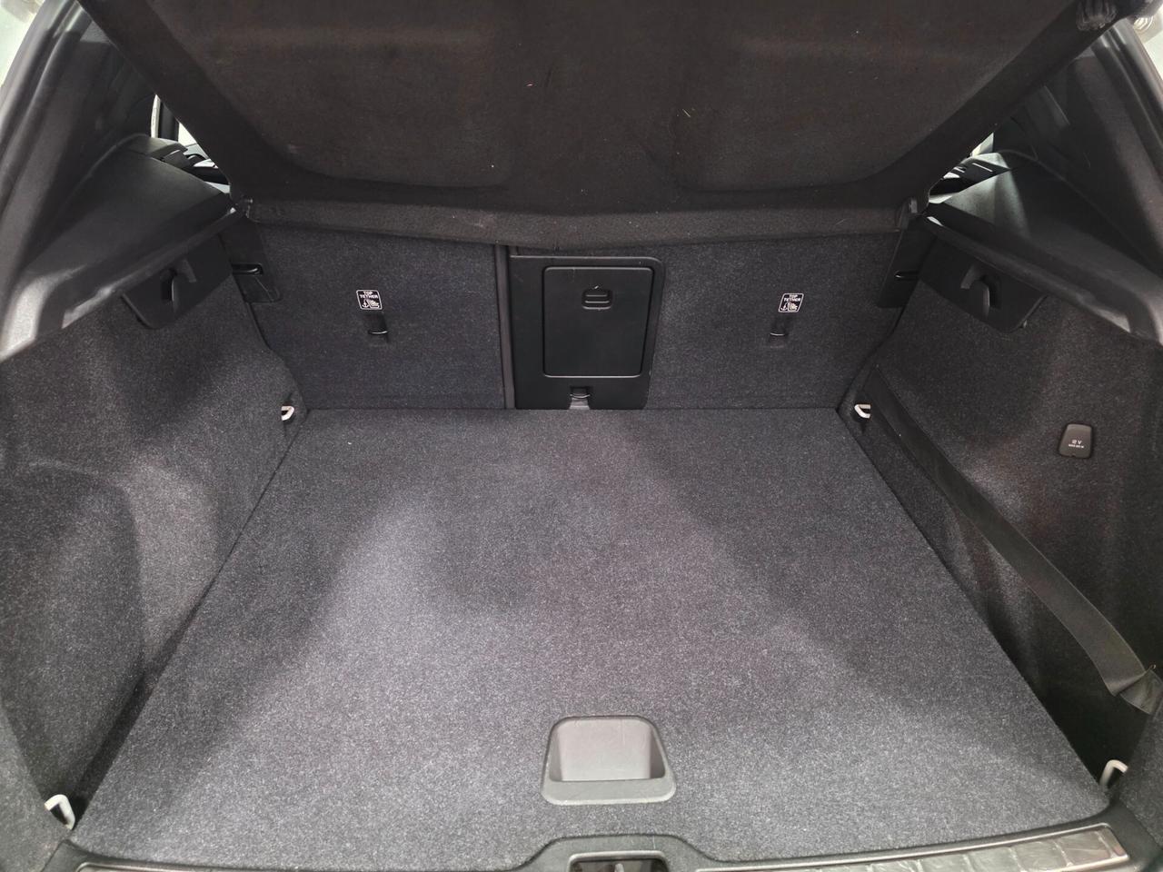 Volvo XC40 D3 Geartronic R-design