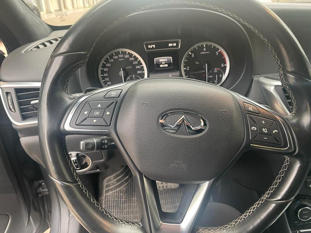 Infiniti Q30s diesel DCT AWD City Black Edition