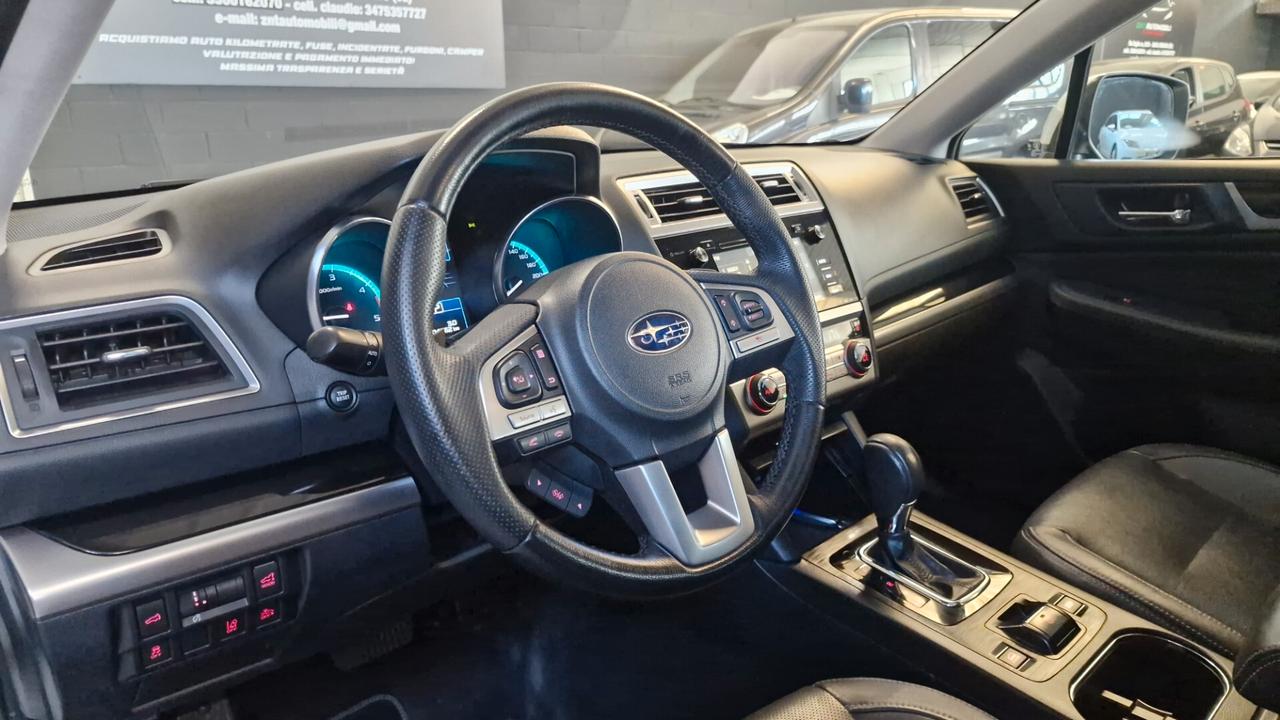 Subaru OUTBACK 2.0d-S Lineartronic Unlimited