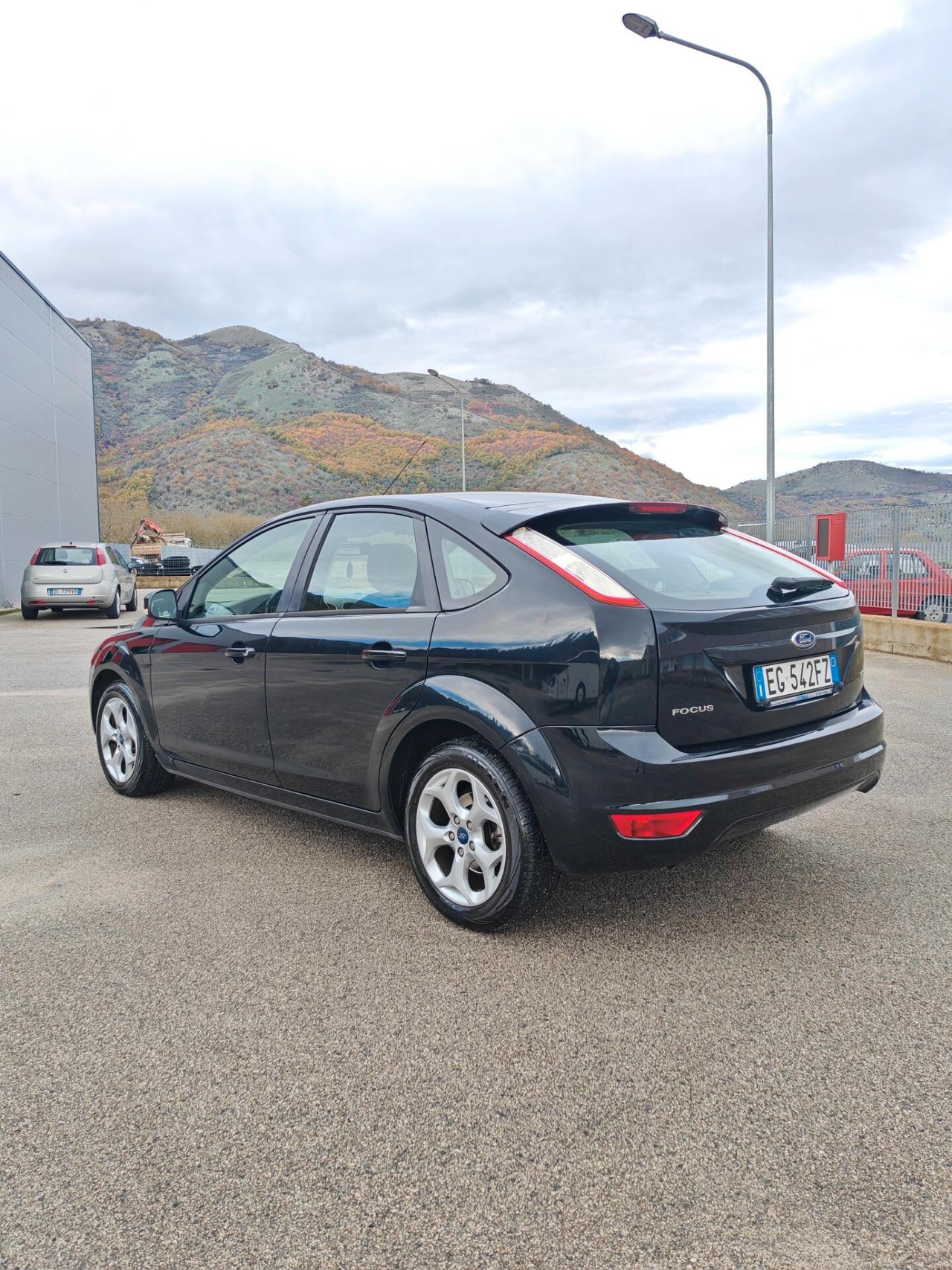 Ford Focus 1.6 TDCi (110CV) 5p. Tit. DPF