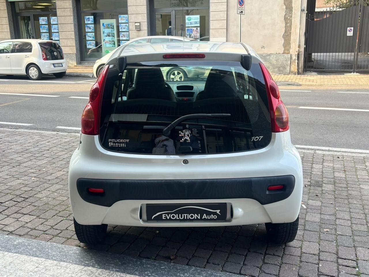 PEUGEOT 107 1.0 68 CV