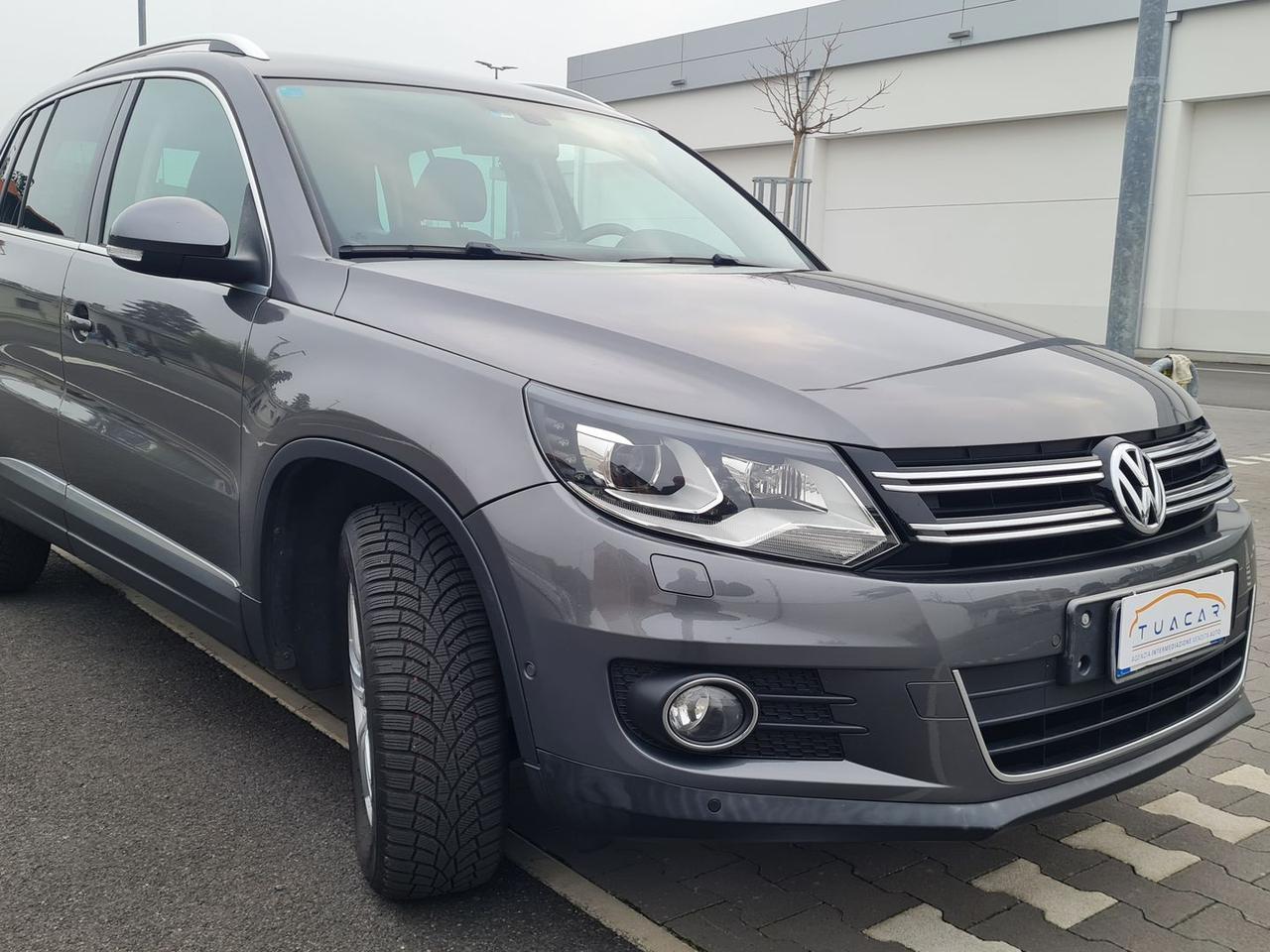 Volkswagen Tiguan 2.0 TDI BlueMotion Sport S #9743