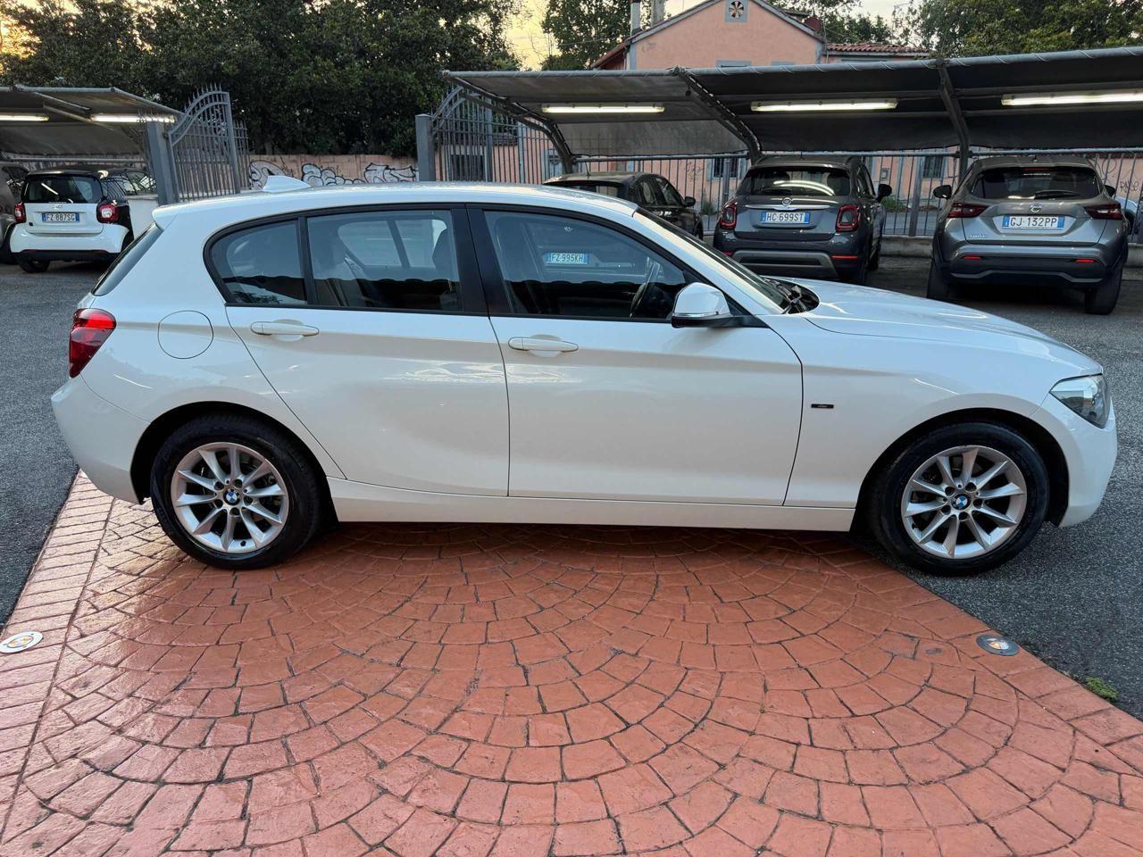 BMW 118 d 5p. Urban TAGLIANDATA + DISTRIBUZIONE E FRIZIONE