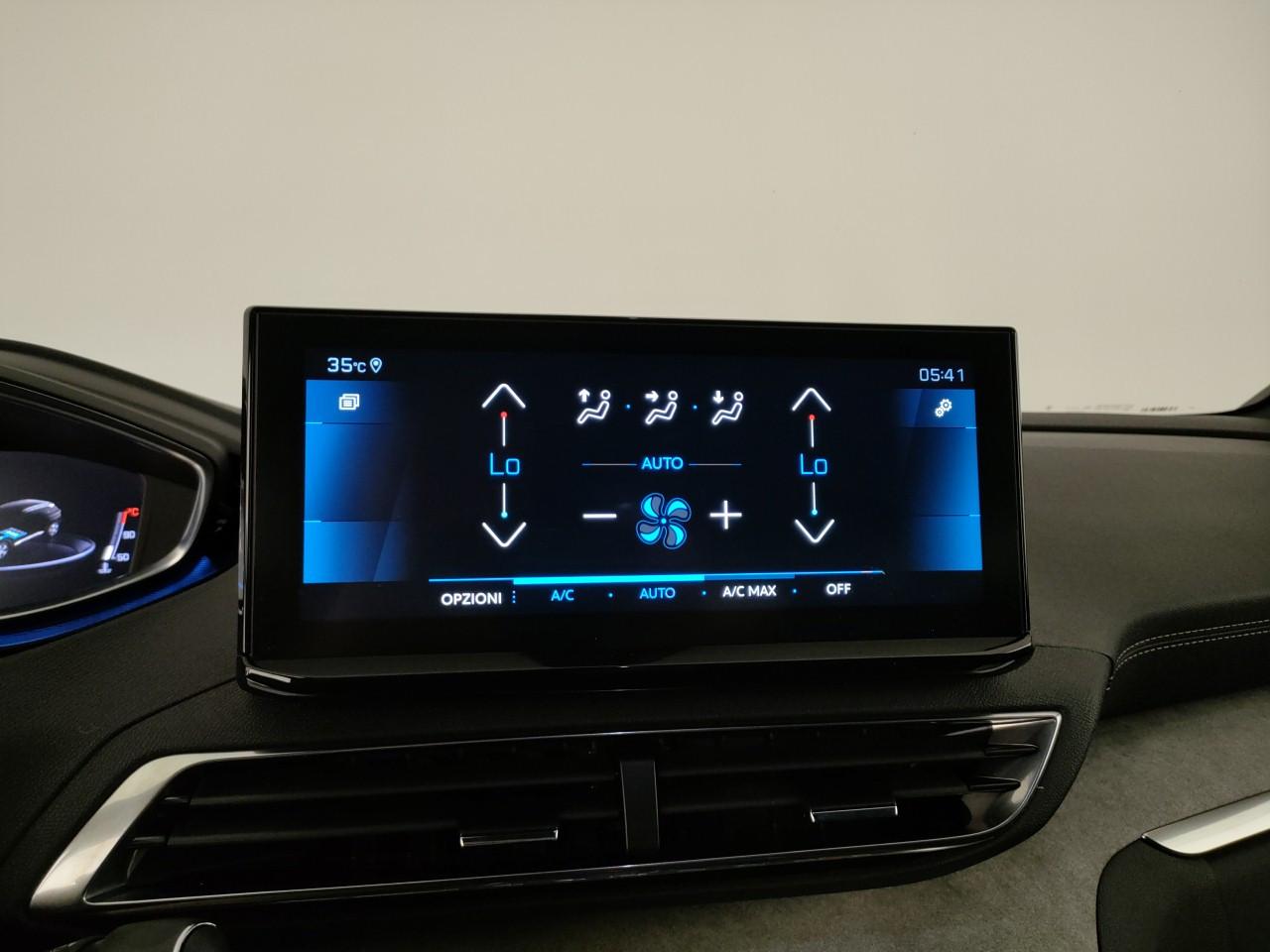 PEUGEOT 3008 1.2 hybrid 48V GT 136cv e-dcs6