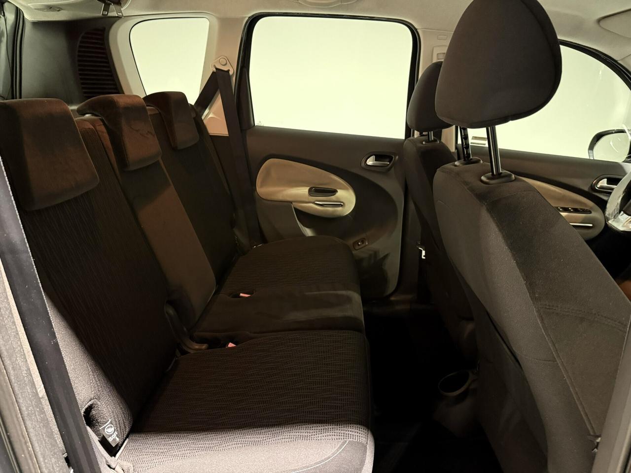 Citroen C3 Picasso 1.6HDI EXCLUSIVE LED UNICO PROP