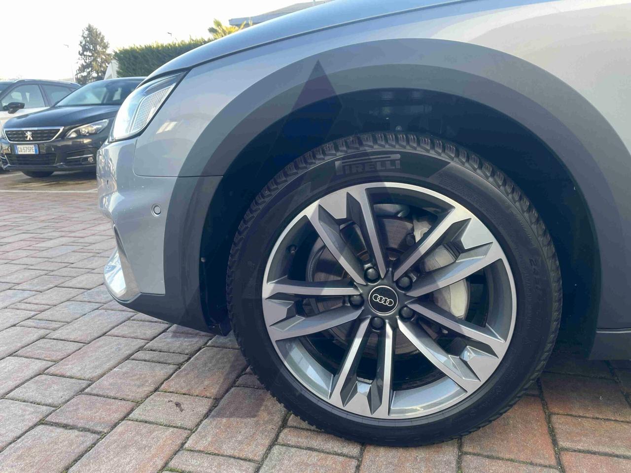 Audi A4 allroad 40 TDI 204 CV S tronic Identity Contrast