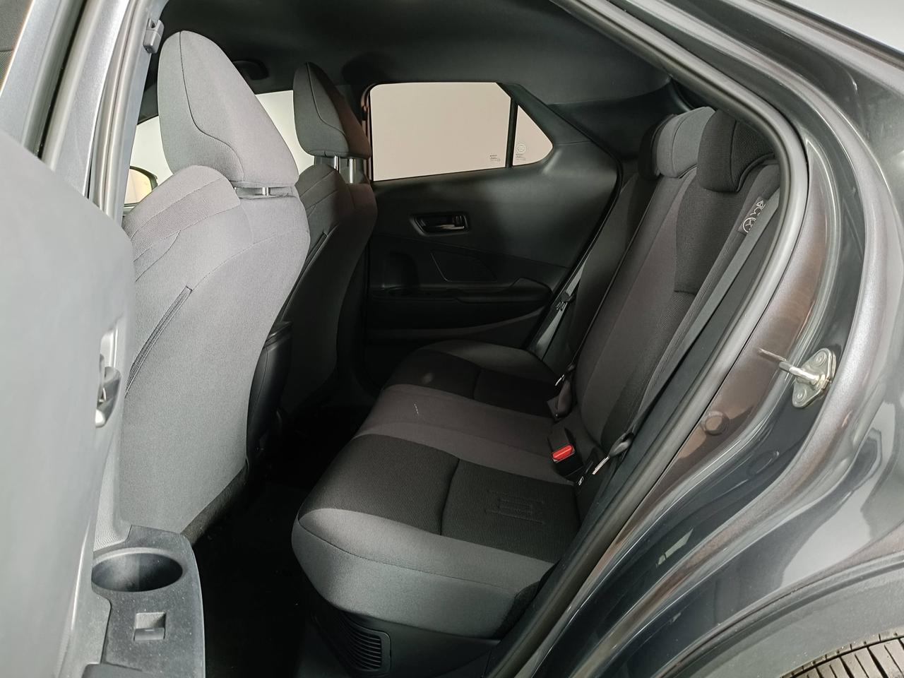 TOYOTA C-HR II 2023 - C-HR 2.0 hev Trend fwd e-cvt