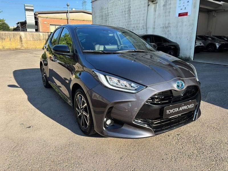 Toyota Yaris Hybrid Lounge MY22