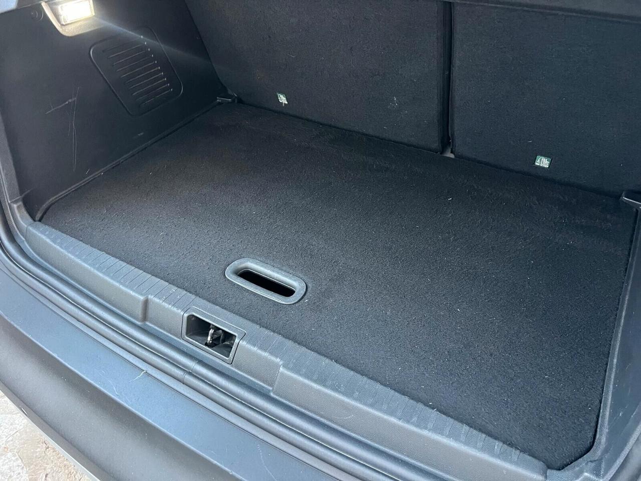 RENAULT CAPTUR dCi 90cv EDC SPORT EDITION NEOPATENTATI