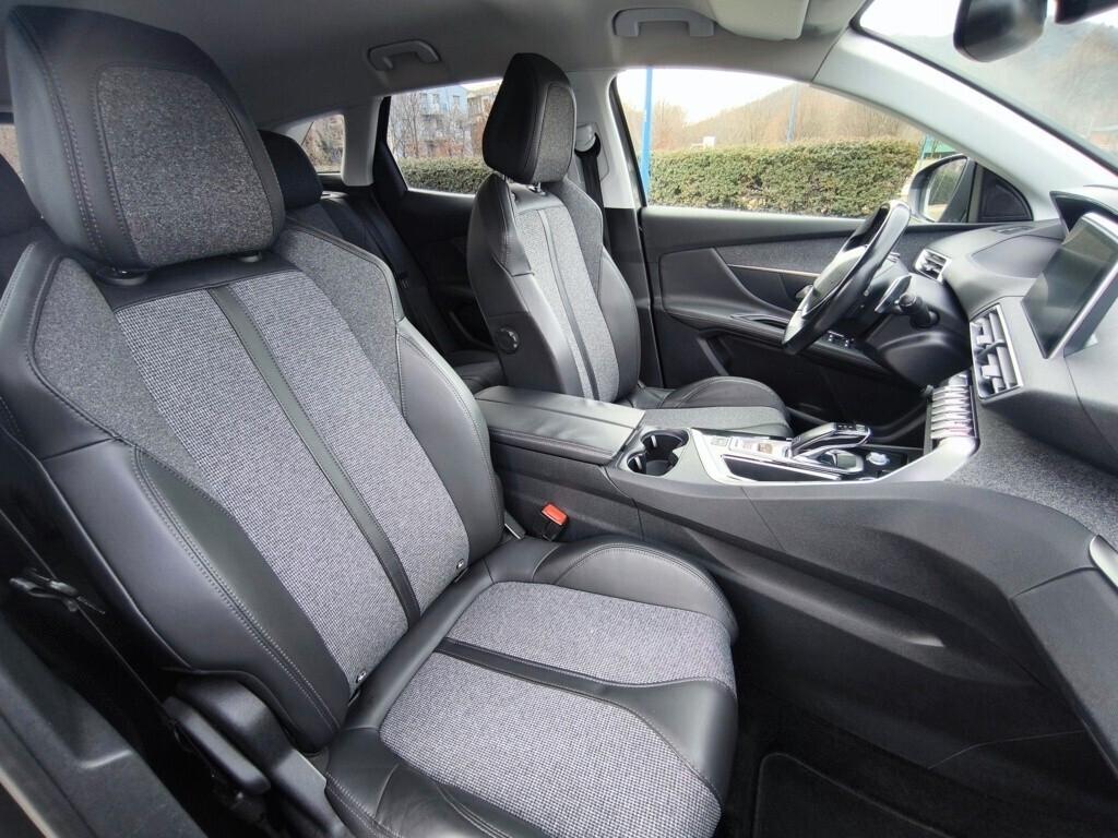 PEUGEOT 3008 1,6 BLUEHDI GT LINE – CAMBIO AUTOMATICO