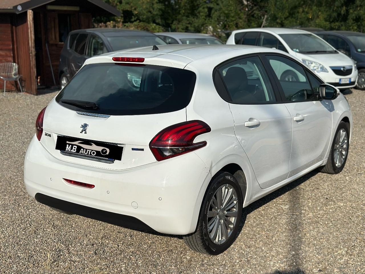 Peugeot 208 1.2 GPL (127.000KM) NEOPATENTATI
