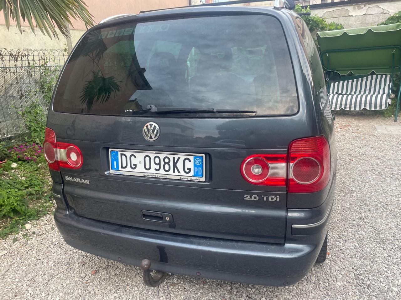 Volkswagen Sharan 2.0 TDI ..7 posti clima gancio