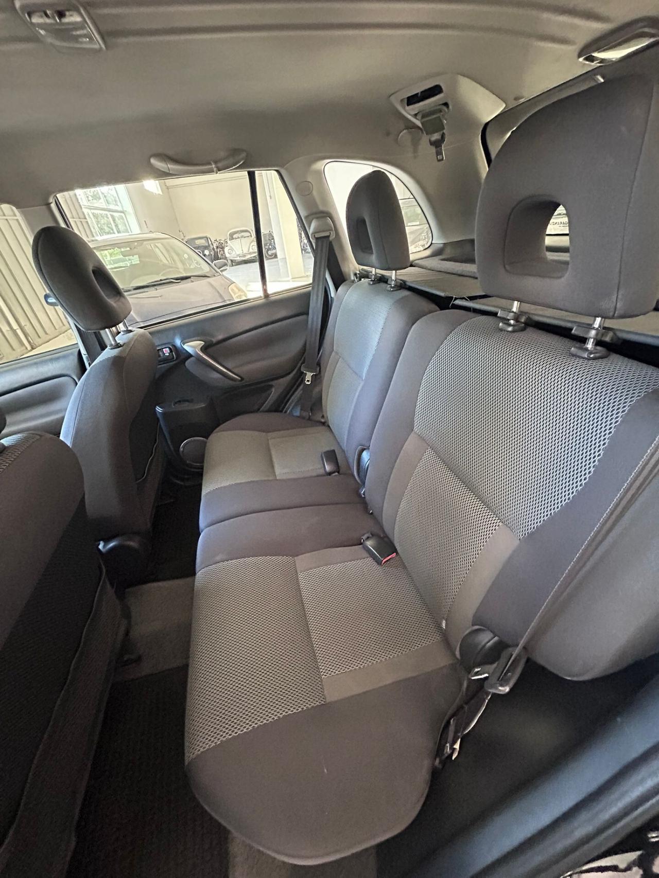 Toyota RAV 4 RAV4 2.0 Tdi D-4D cat 5 porte