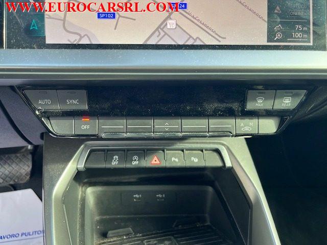 AUDI A3 Sedan 35 TDI S tronic Business Advanced