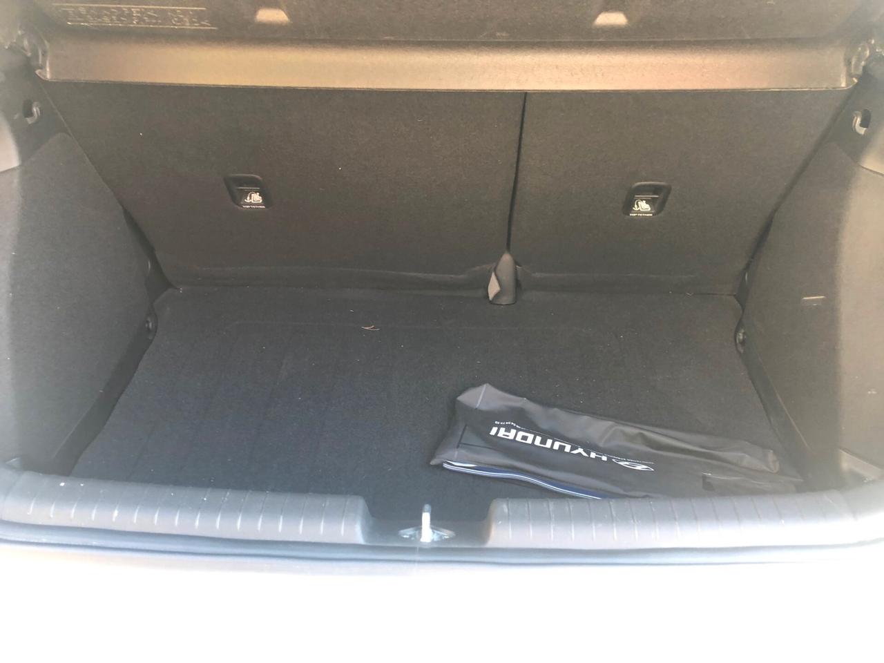 Hyundai i20 1.2 84 cv 5p. comfort