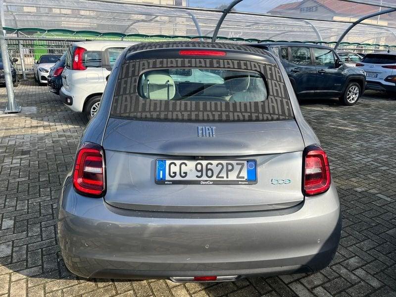 FIAT 500 500e Cabrio 42 kWh La Prima