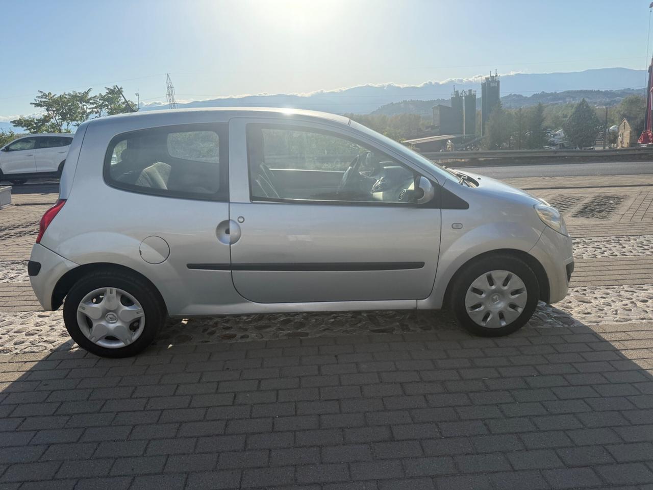 Renault Twingo 1.2 16V Initiale
