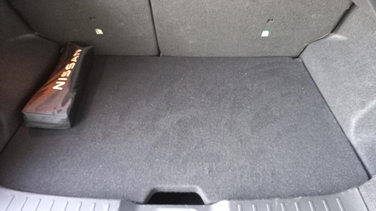 Nissan Juke 1.0 DIG-T 114 CV N-Connecta