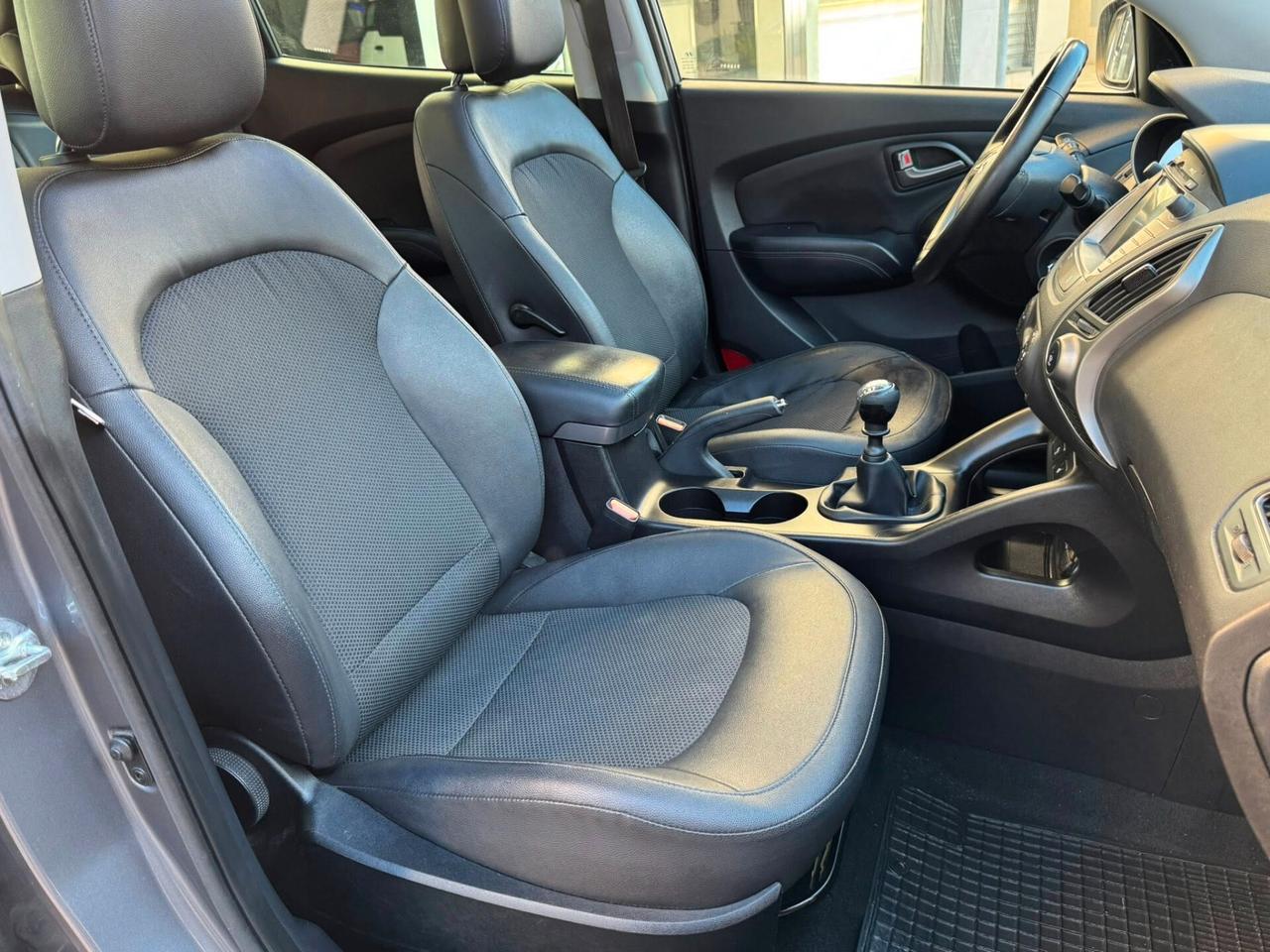 HYUNDAI IX35 1.7 CRDI 2WD XPOSSIBLE TETTO+NAVI+RETROCAMERA