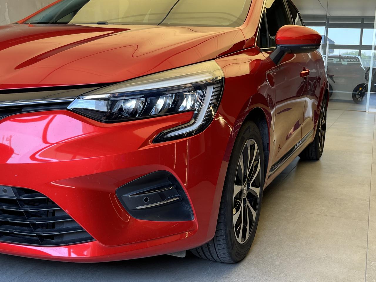 RENAULT Clio V 2019 - Clio 1.6 E-Tech hybrid Intens 140cv auto my21