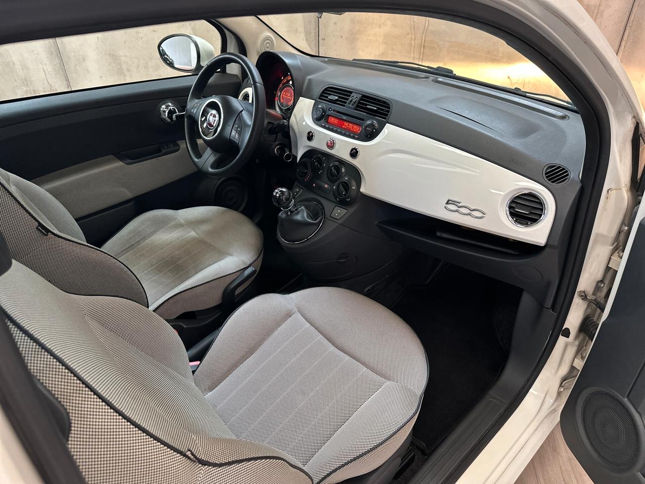 Fiat 500 1.2 Lounge 69cv 2010 ok neop.