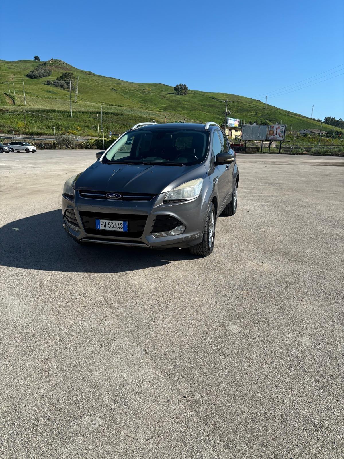 Ford Kuga 2.0 TDCI 140 CV 2WD Titanium