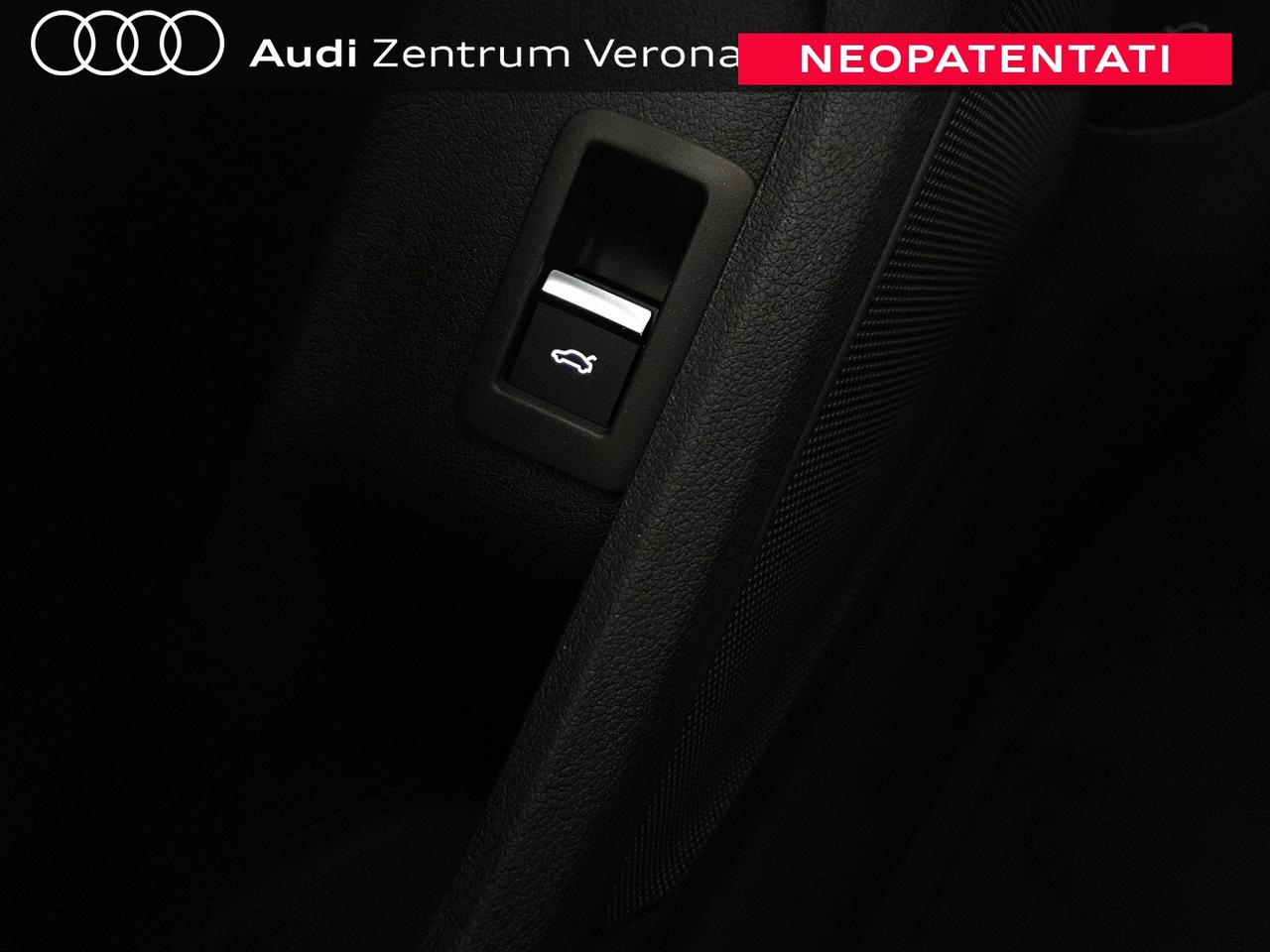 30TDI 136CV Str Business Advanced